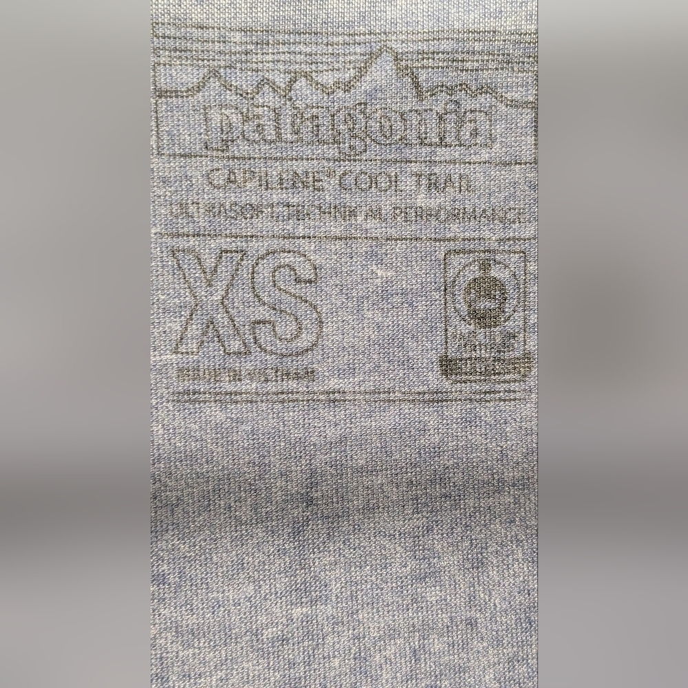 Patagonia Capilene Cool Trail Long Sleeve Shirt XS – Classic Navy - Picture 5 of 6